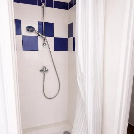 Appartement Fonctionnel 16m2 Centre Pas Cher *